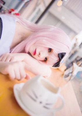 国产精品白嫩美女_正片免费观看